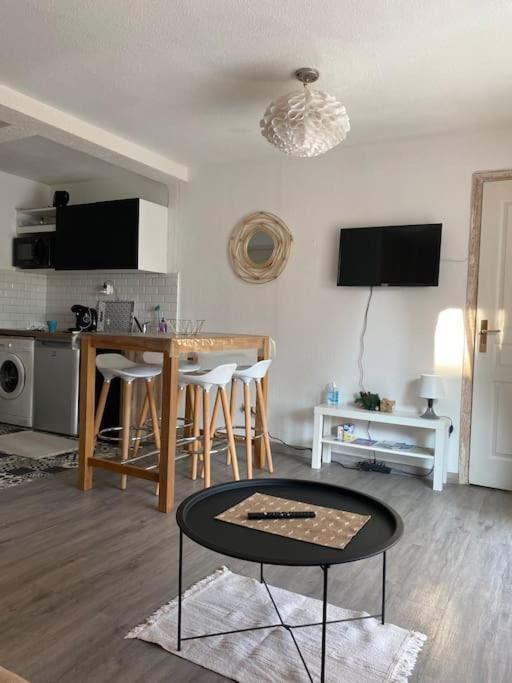 Appt 2 Pieces Port Frejus - Mega Terrasse + Garage Apartment Bagian luar foto